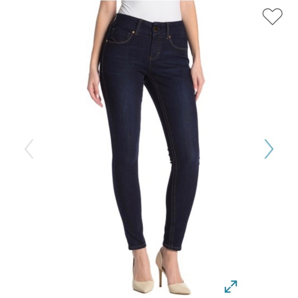 NWT Black seven7 jean